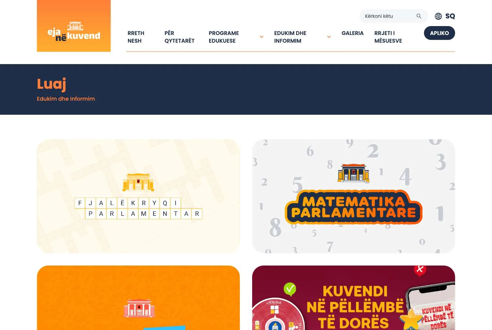 The “Luaj” (Play) section: tiles for a parliament crossword, “Parliament mathematics” and the “Parliament at your fingertips” quiz